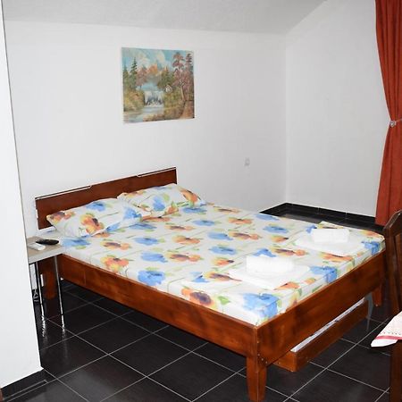 דירות Veliko Gradište Srebrna Nit מראה חיצוני תמונה